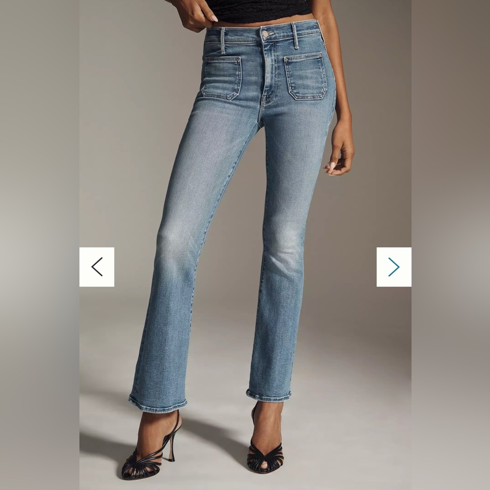 🆕 MOTHER The Patch Pocket Weekender Mid-Rise Flare Jeans